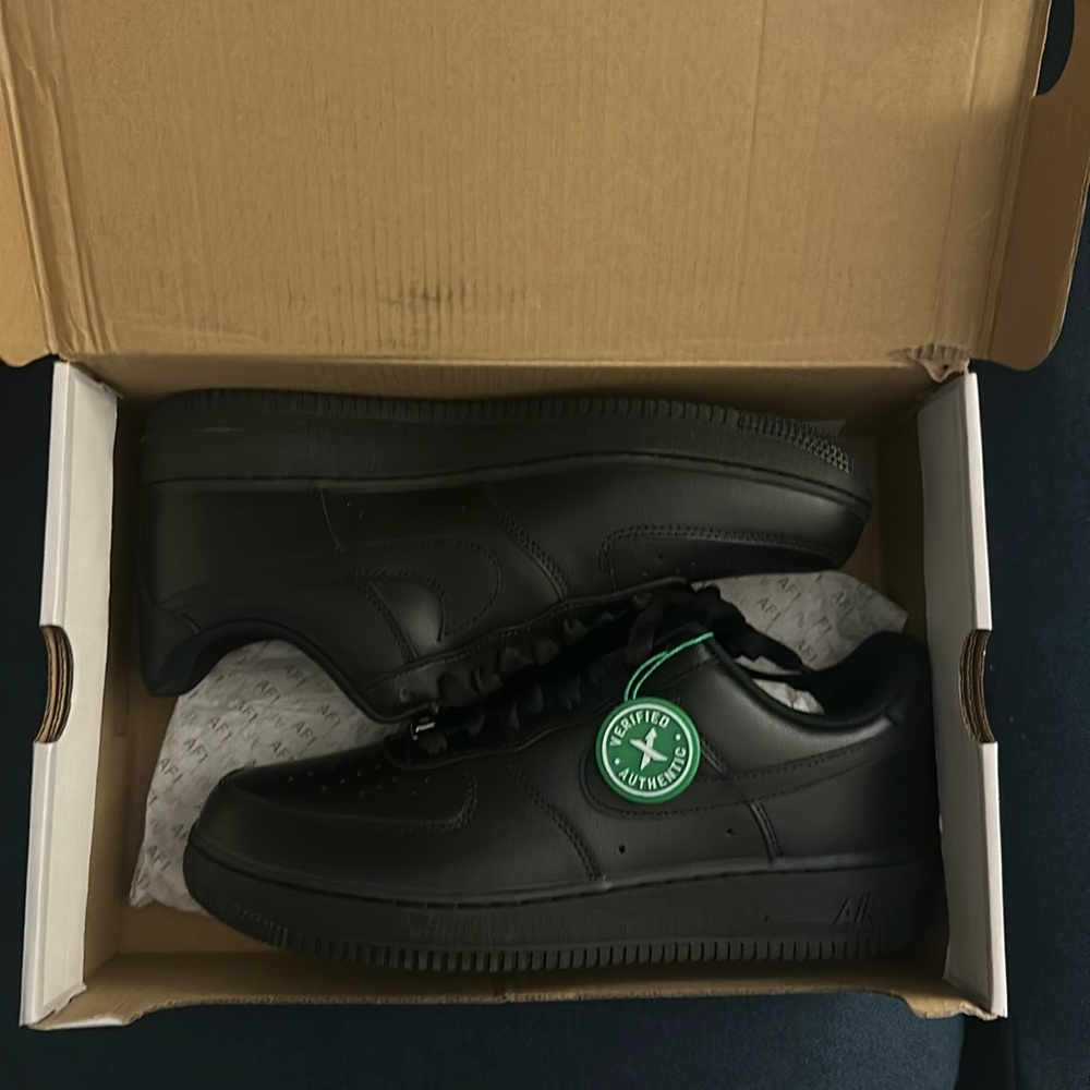Nike Air Force 1 Black